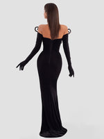 Load image into Gallery viewer, UTIMI BLACK VELVET MAXI DRESS WITH GLOVES
