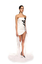 Charger l&#39;image dans la galerie, Giaana White Strapless Bandage Dress
